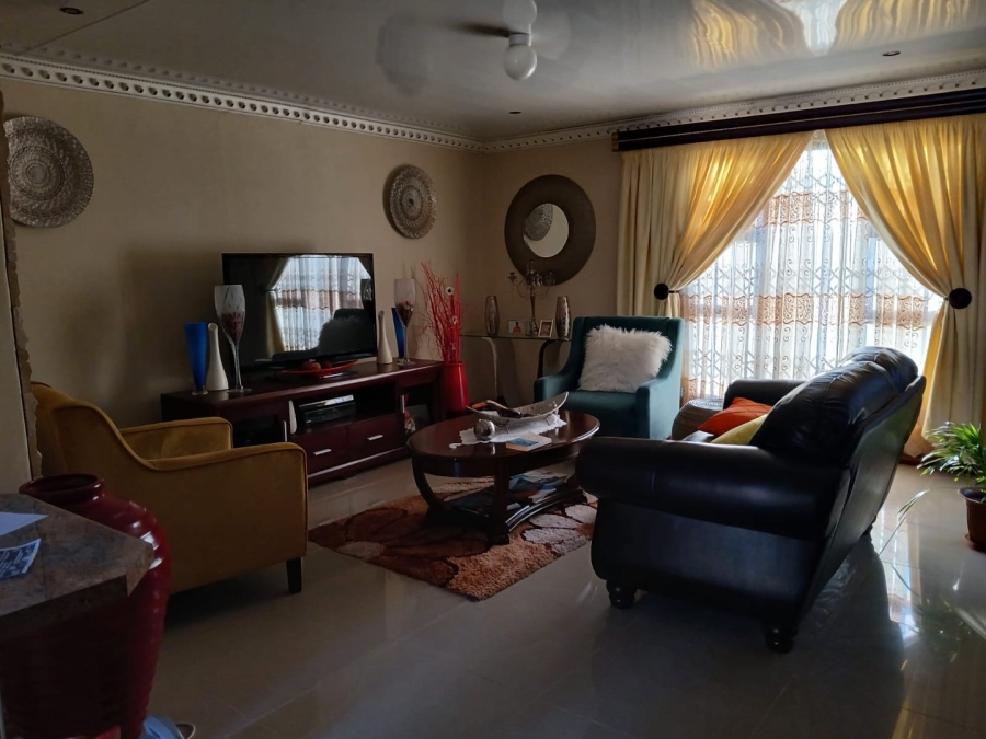 4 Bedroom Property for Sale in Club View Eastern Cape